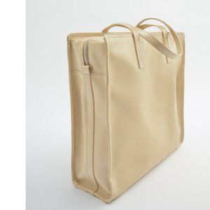 ZARA LARGE 100% LEATHER  BAG